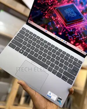 Laptop Dell Vostro 13 5320 16GB Intel Core i5 SSD 512GB