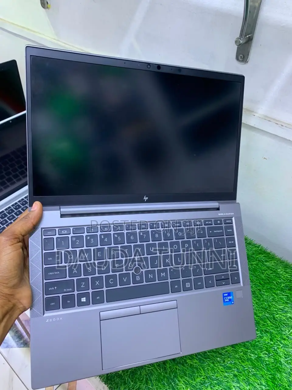 New Laptop HP ZBook Firefly G8 16GB Intel Core i5 SSD 512GB