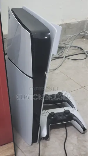 1 Week Old Ps5 Console, 2 Controllers and 1 Year Ps Plus Premium Subsc