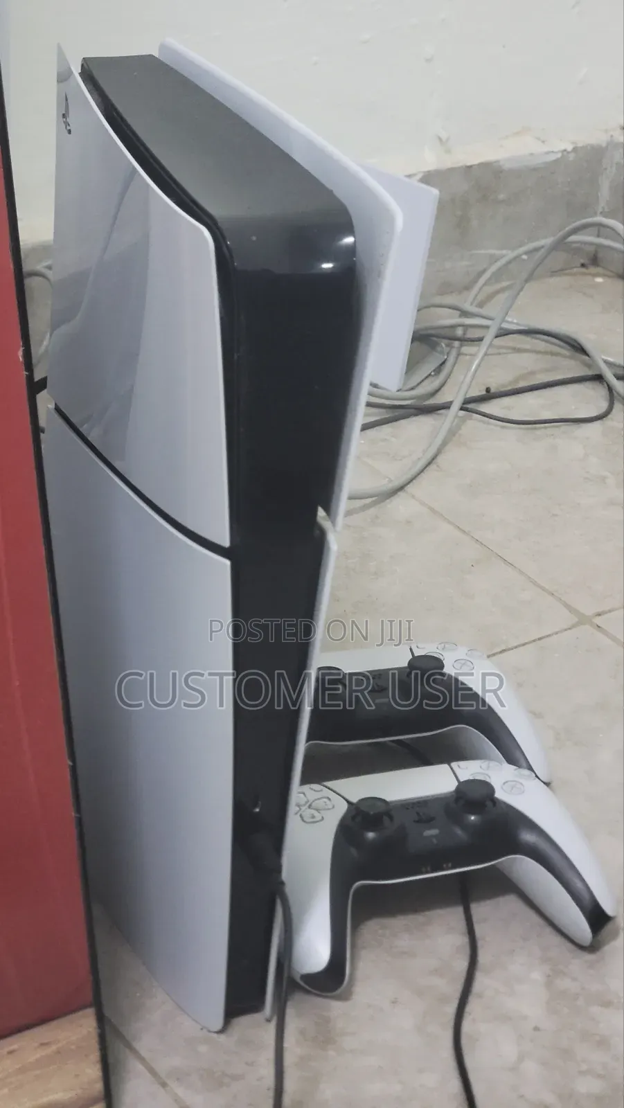 1 Week Old Ps5 Console, 2 Controllers and 1 Year Ps Plus Premium Subsc