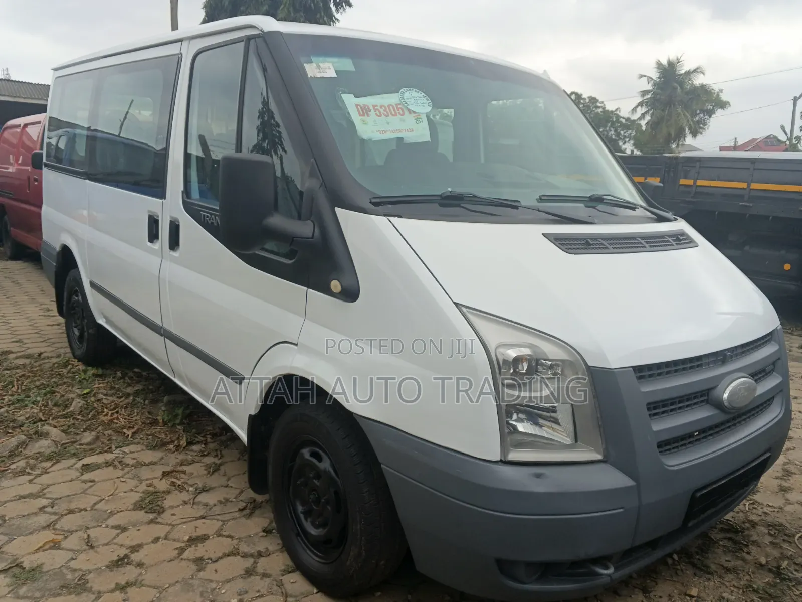 Ford Transit 2010 Silver