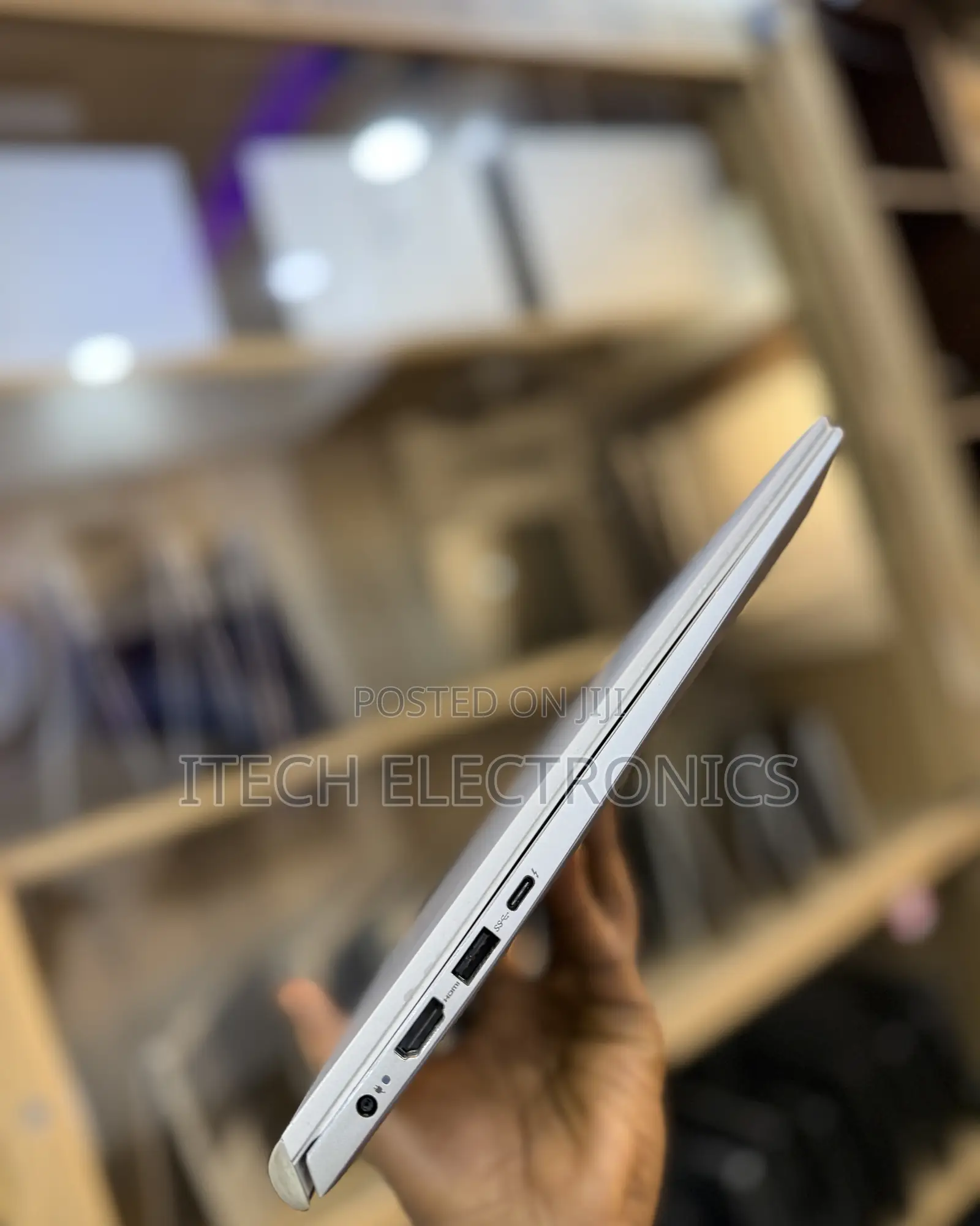 Laptop Dell Latitude 7400 8GB Intel Core i7 SSD 512GB