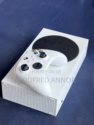 Used XBOX Series S, Comes With One Controller and FC26 Online