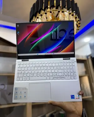 Laptop Dell Inspiron 15 7500 16GB Intel Core i7 SSD 512GB