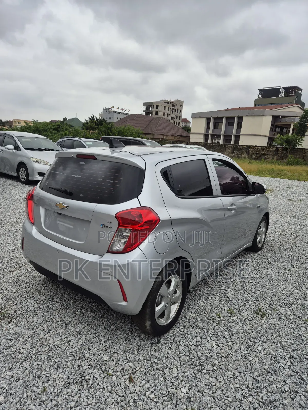 Chevrolet Spark 2017 Silver