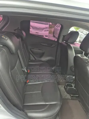 Chevrolet Spark 2017 Silver