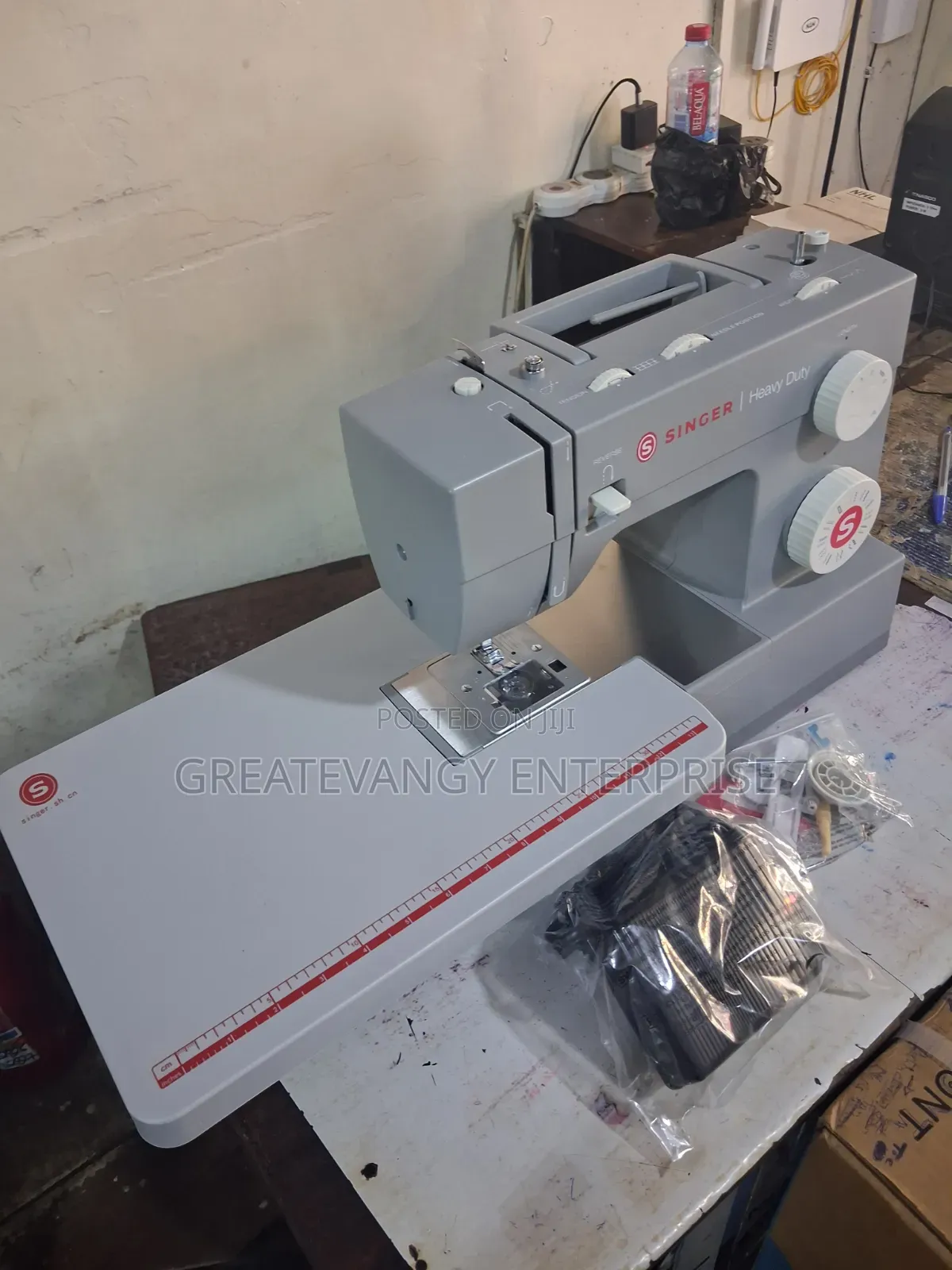 Brandnew Singer Electric Sewing Machine ( Heavyduty)