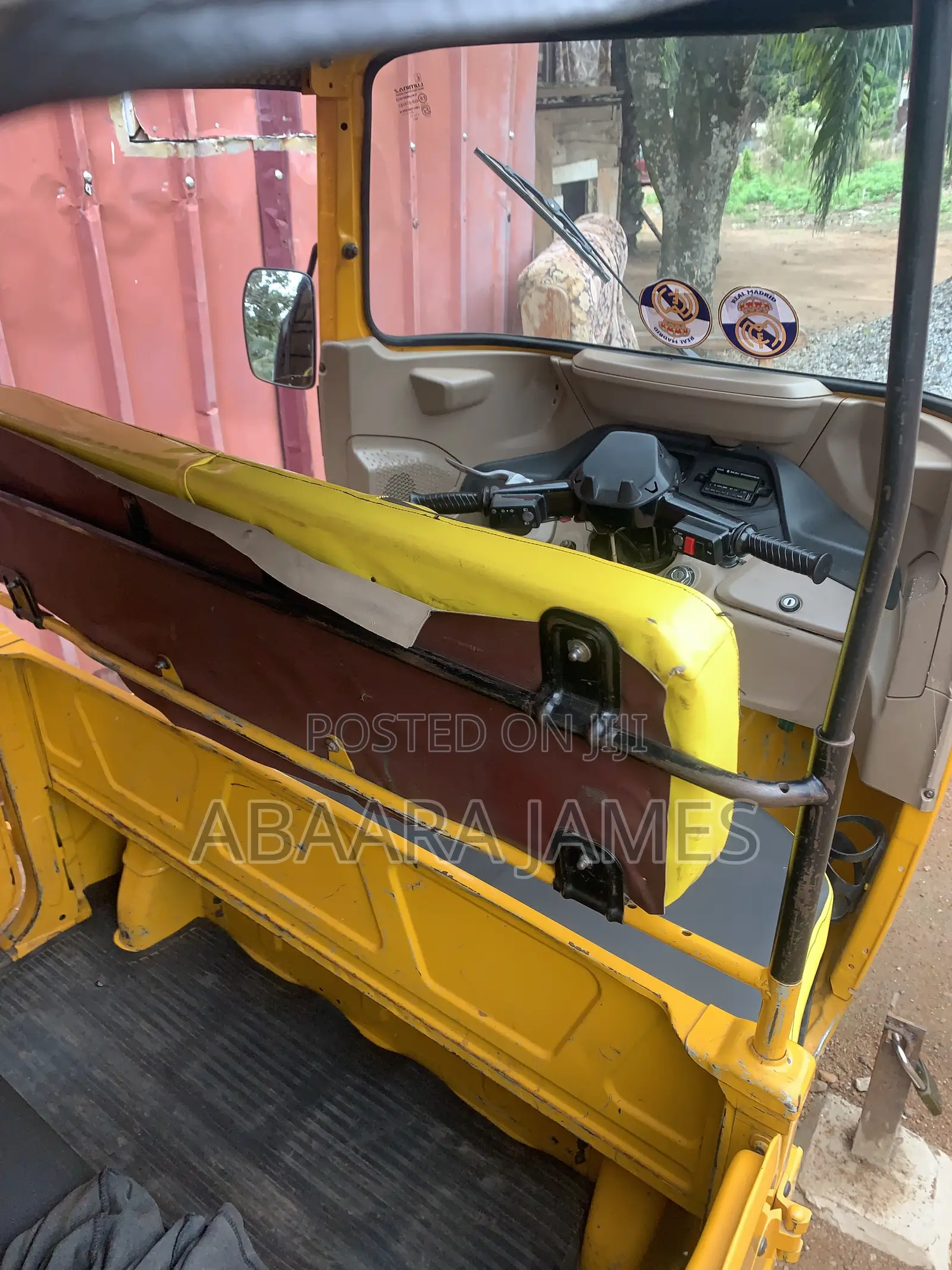 Motorcycle 2025 Yellow