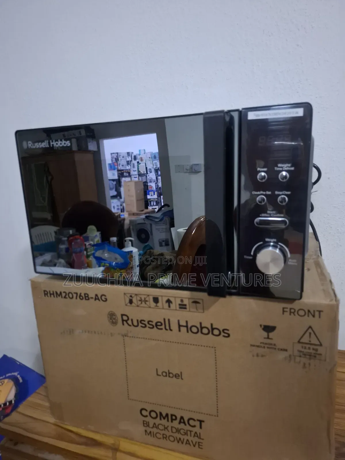 20.l Compact Digital Black/Silver Microwave From Uk 