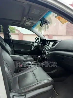 Hyundai Tucson 2018 Silver