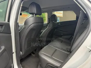 Hyundai Tucson 2018 Silver