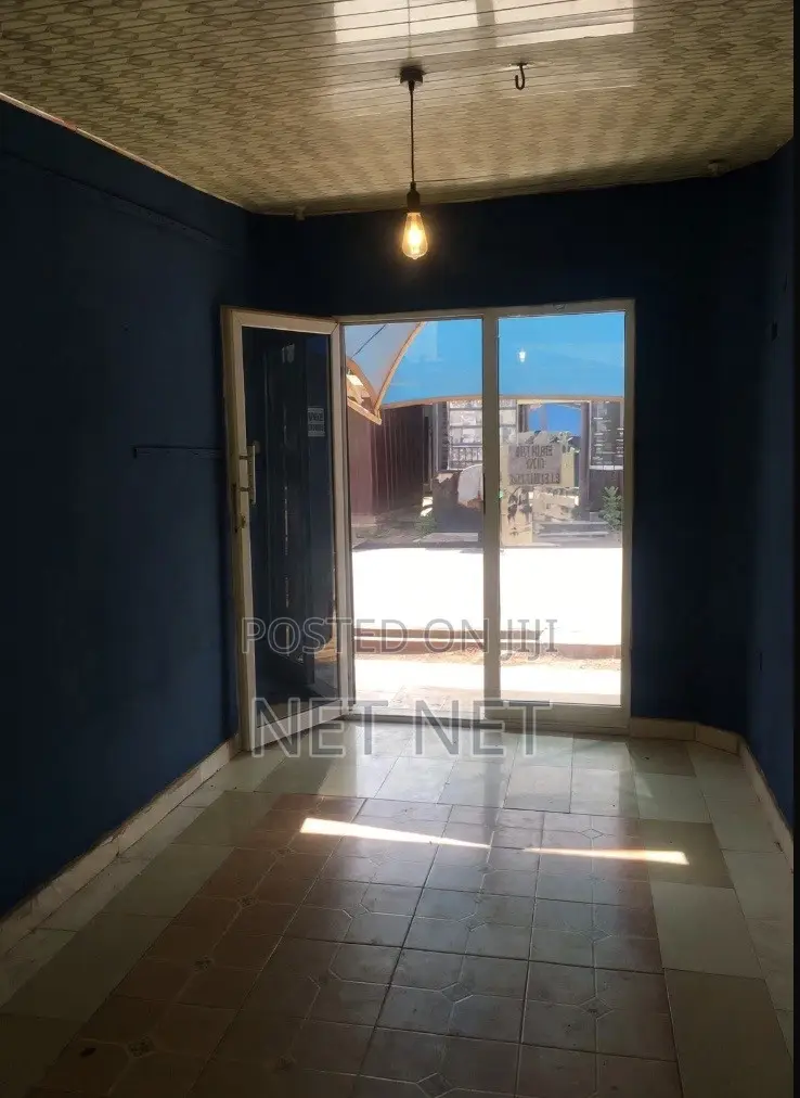 Shop and Washroom for Rent