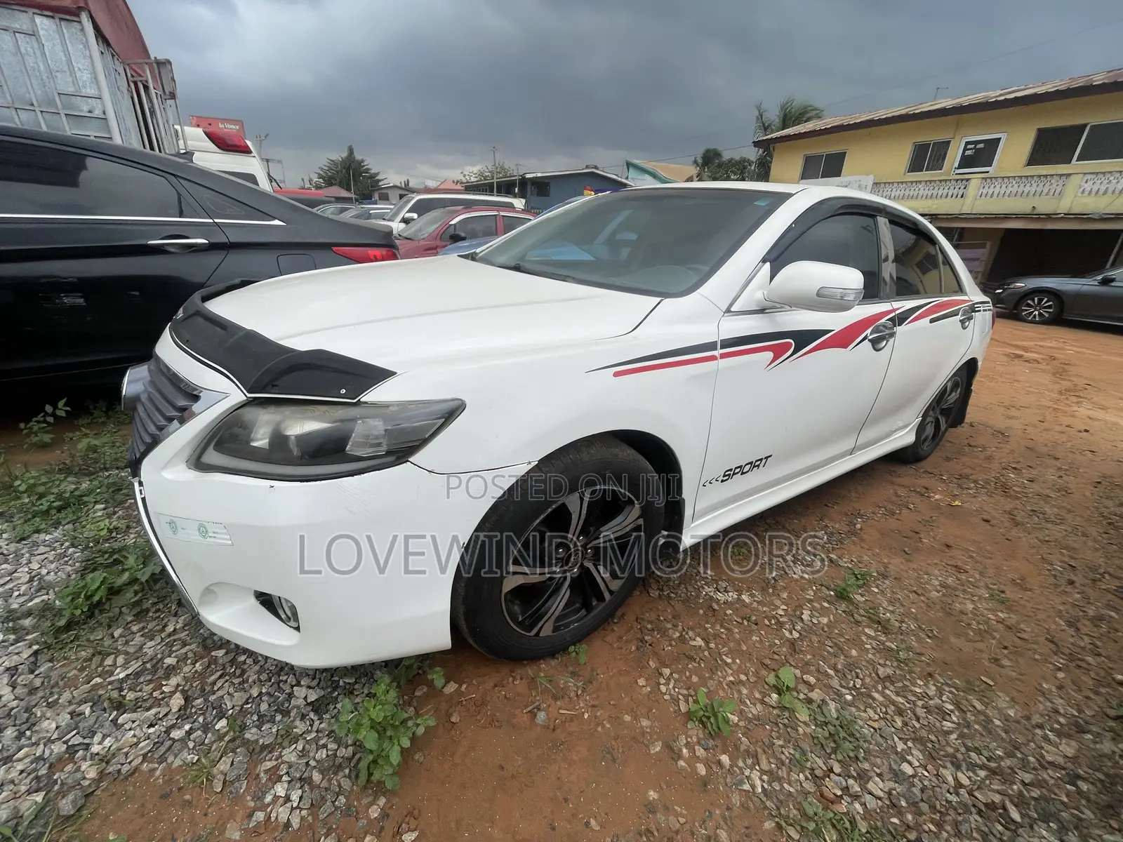 Toyota Camry SE 4dr Sedan (2.5L 4cyl 6A) 2012 White