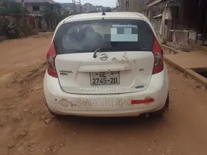 Nissan Versa 2014 White
