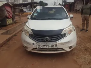 Nissan Versa 2014 White