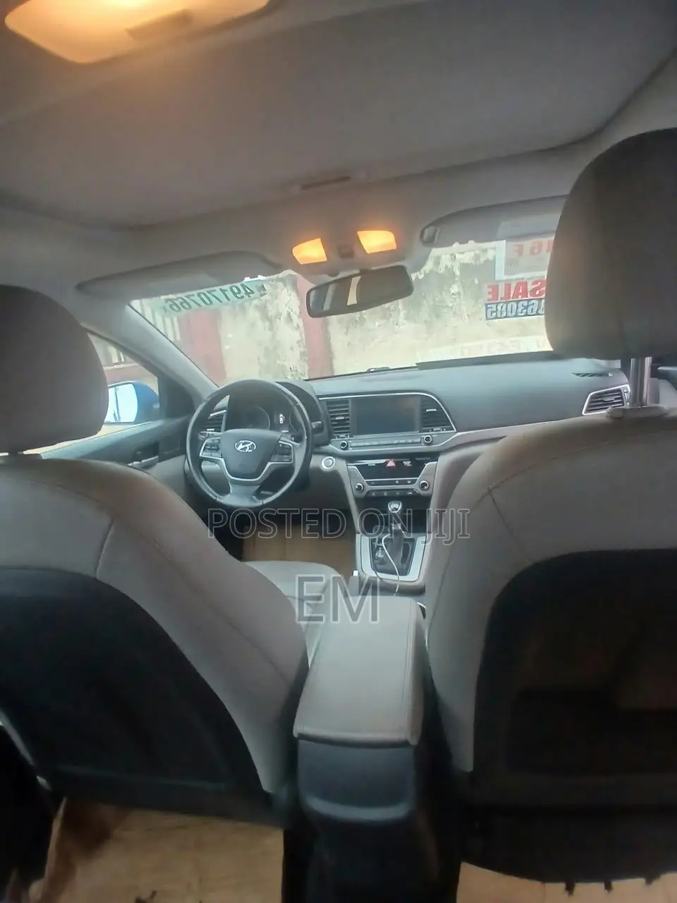 Hyundai Elantra Limited Sedan FWD (2.0L 4cyl 6A) 2017 Blue