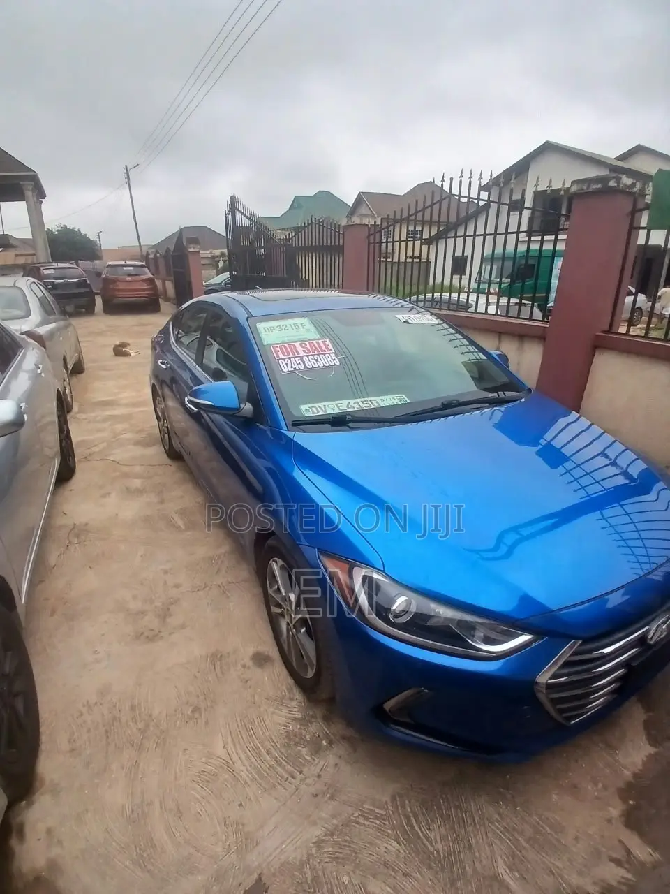 Hyundai Elantra Limited Sedan FWD (2.0L 4cyl 6A) 2017 Blue