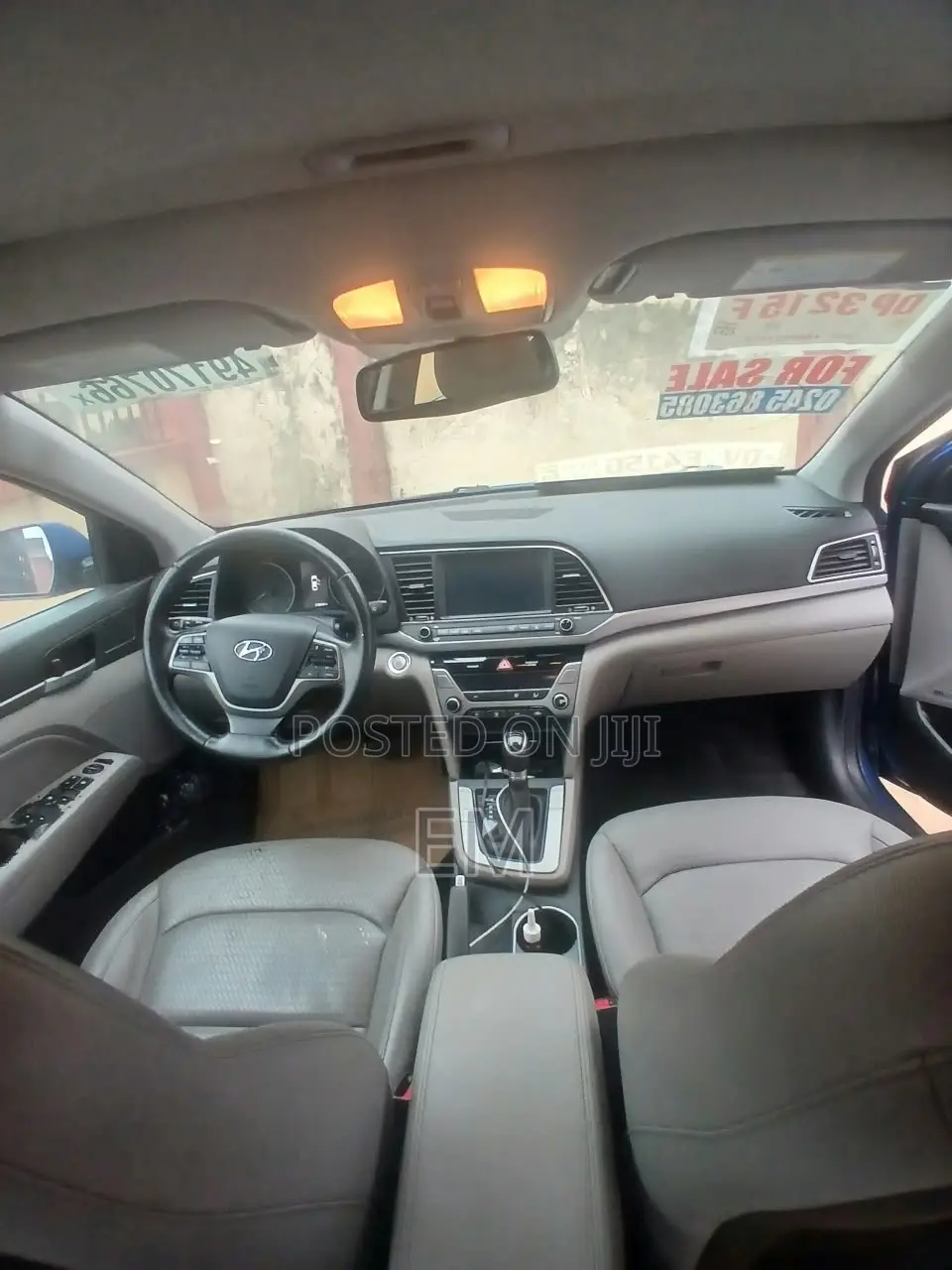 Hyundai Elantra Limited Sedan FWD (2.0L 4cyl 6A) 2017 Blue