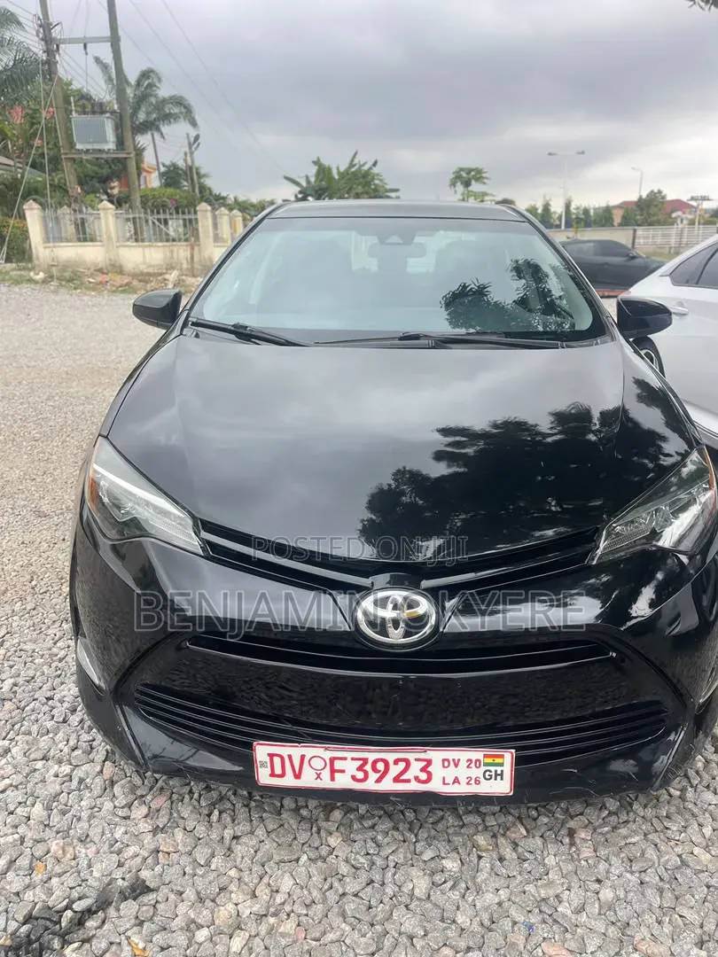 Toyota Corolla 2017 Black