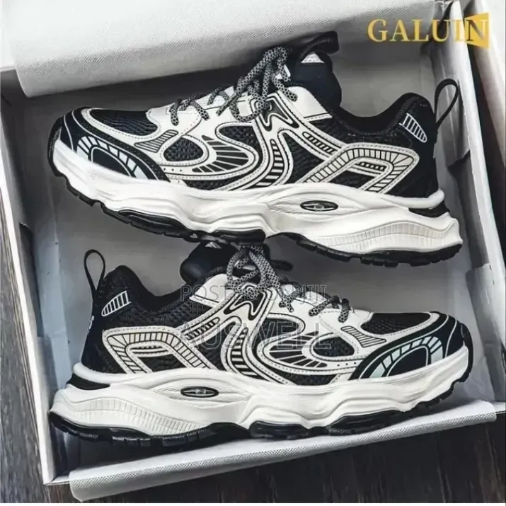 GALUIN Men's Breathable Mesh Chunky Sneakers – Black & White