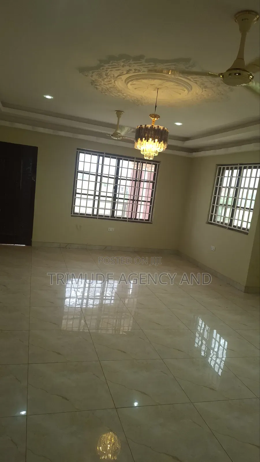 6bdrm House in Trimude Agency And, Kumasi Metropolitan for sale