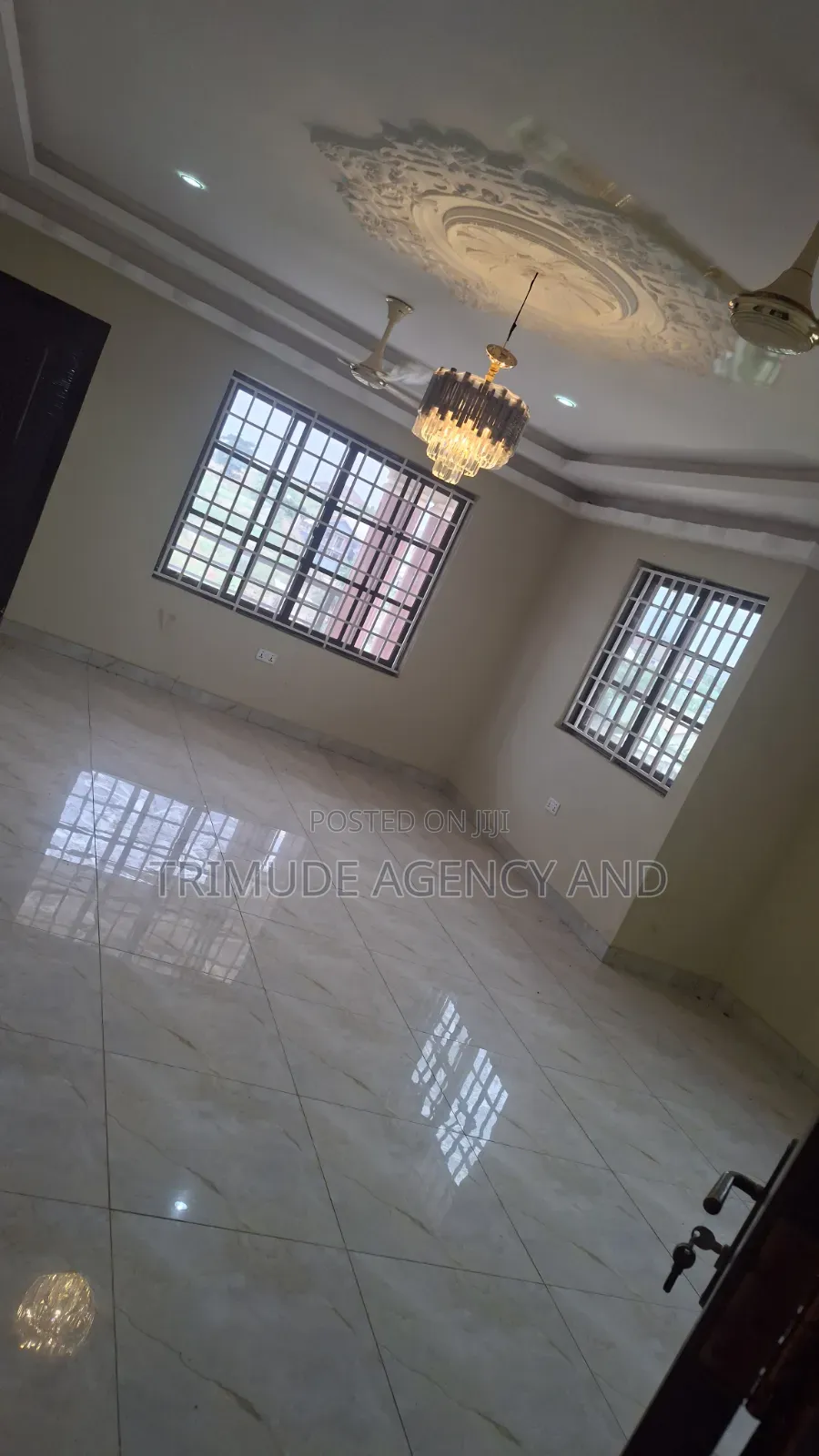 6bdrm House in Trimude Agency And, Kumasi Metropolitan for sale