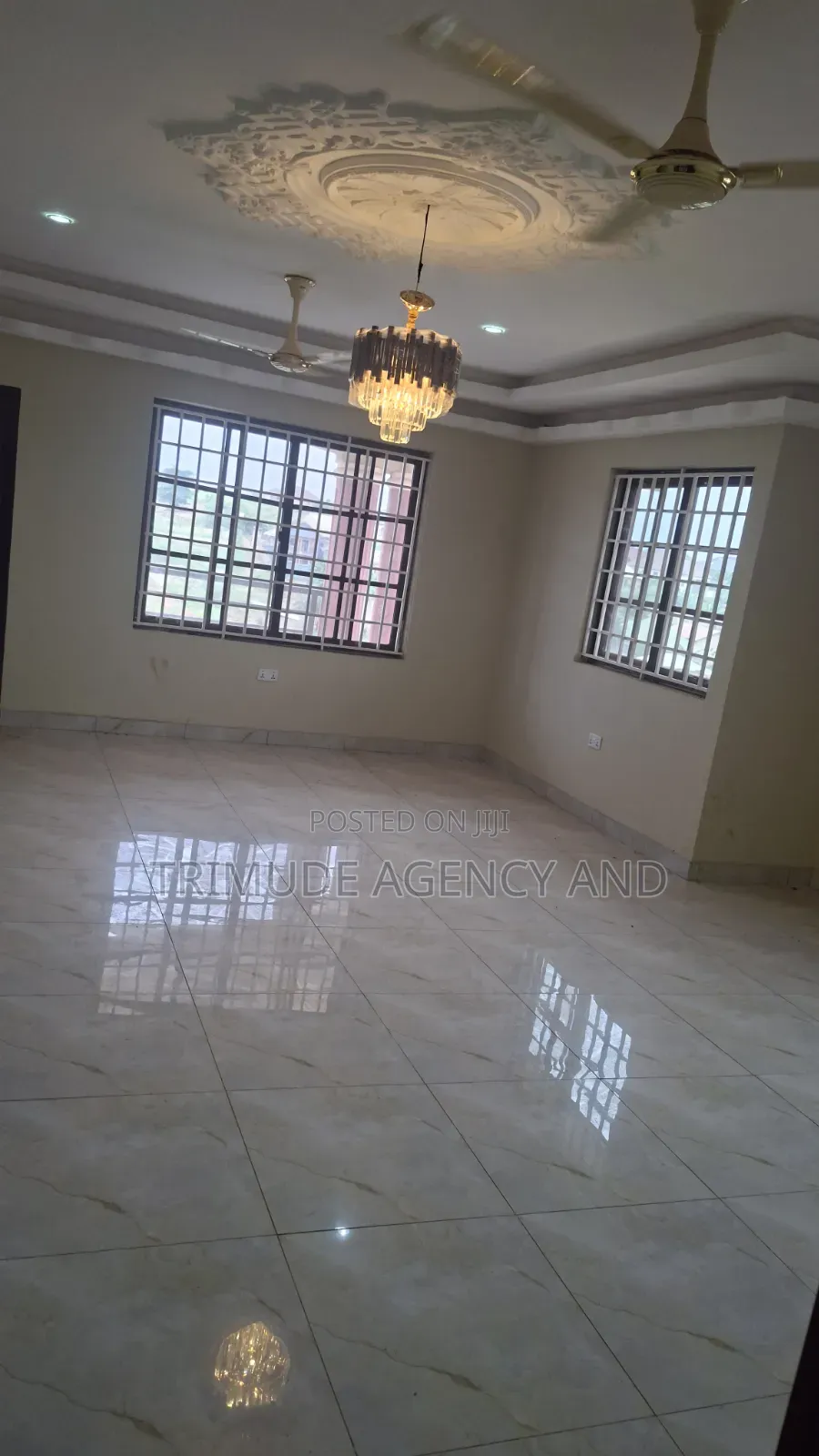 6bdrm House in Trimude Agency And, Kumasi Metropolitan for sale