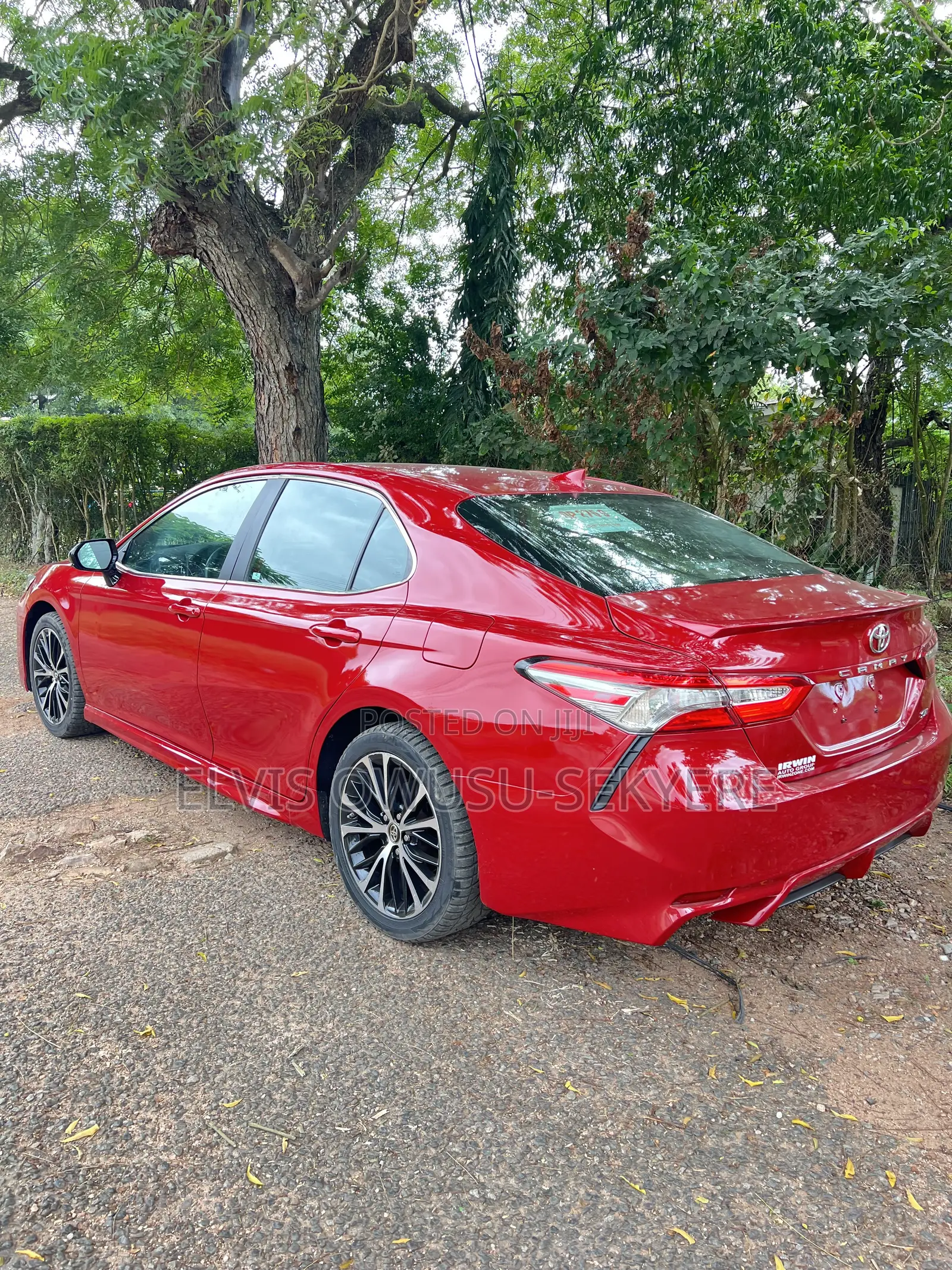 Toyota Camry SE (2.5L 4cyl 8A) 2019 Red