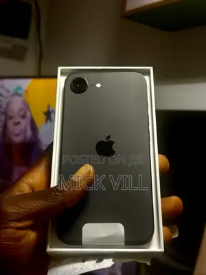 New Apple iPhone 17e 256 GB Black