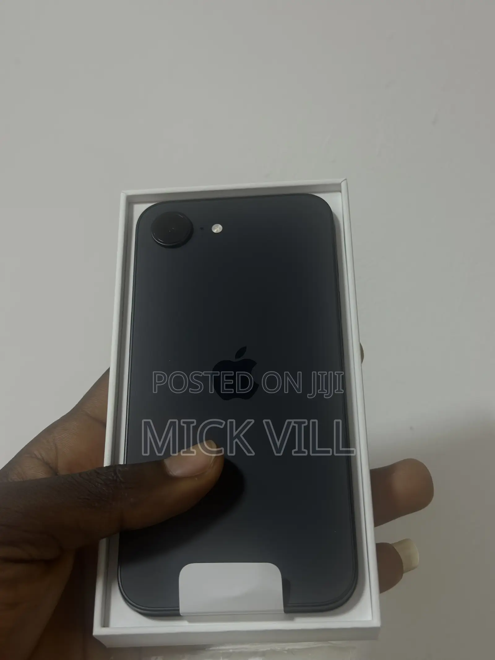 New Apple iPhone 17e 256 GB Black