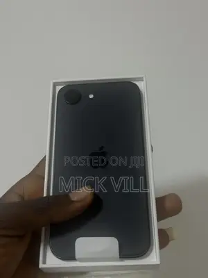 New Apple iPhone 17e 256 GB Black