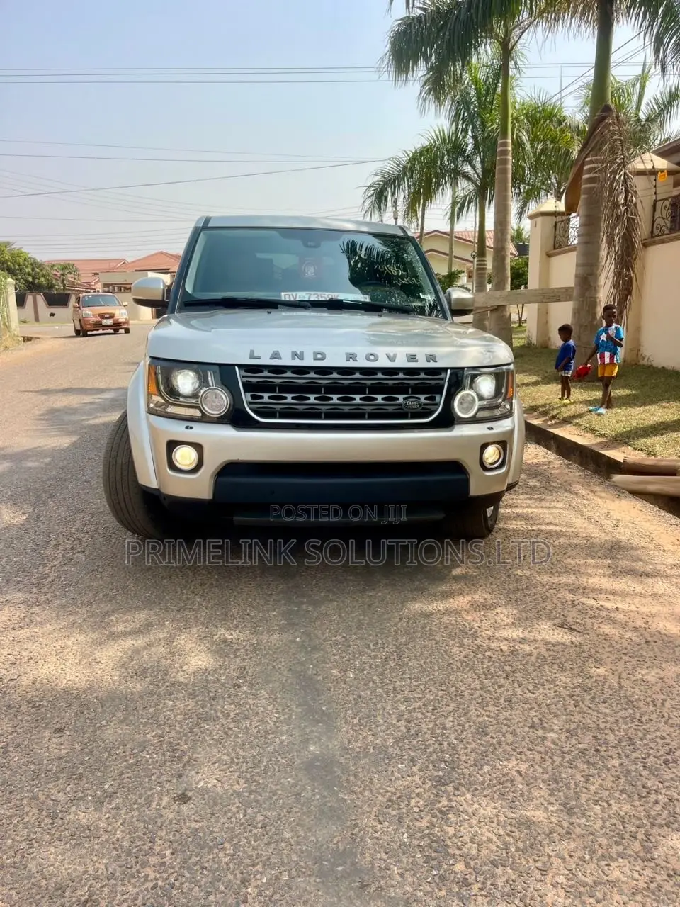 Land Rover Lr4 Base 4x4 2016 Gold