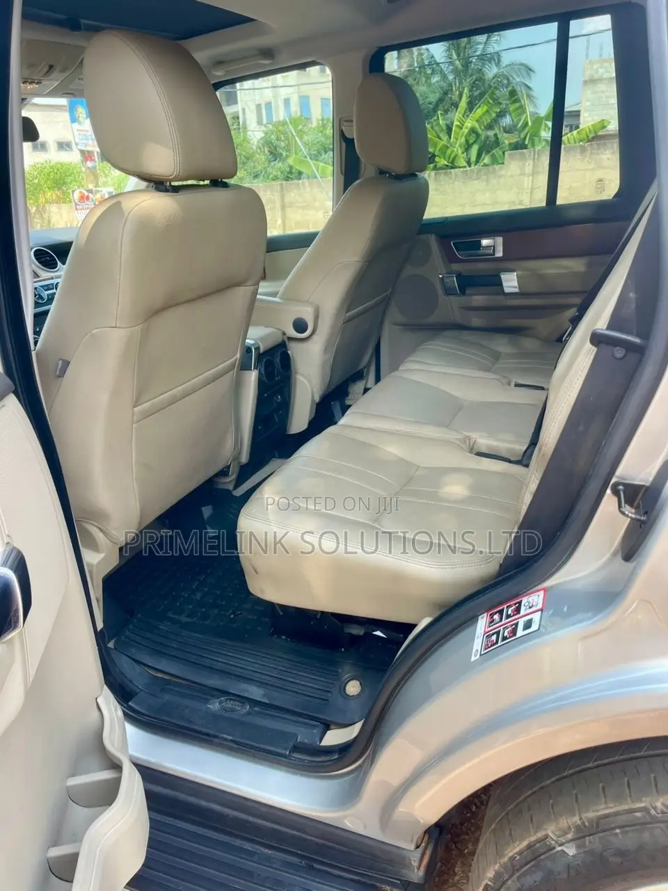 Land Rover Lr4 Base 4x4 2016 Gold