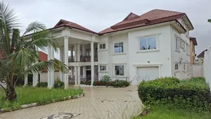7bdrm House in Trimude Agency And, Kumasi Metropolitan for sale