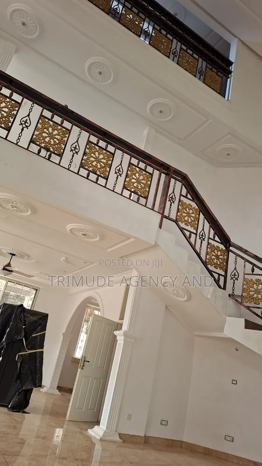 7bdrm House in Trimude Agency And, Kumasi Metropolitan for sale