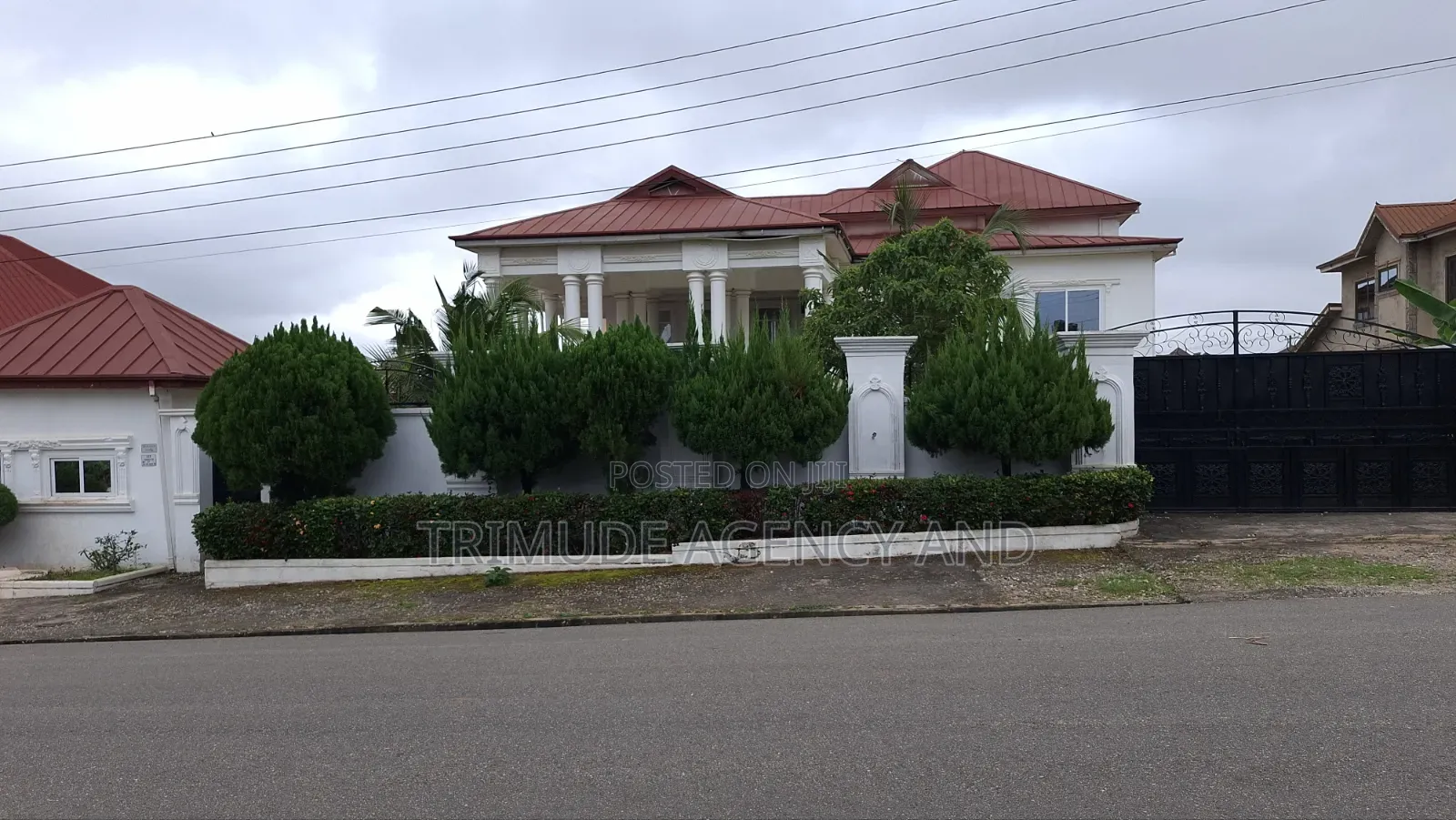 7bdrm House in Trimude Agency And, Kumasi Metropolitan for sale