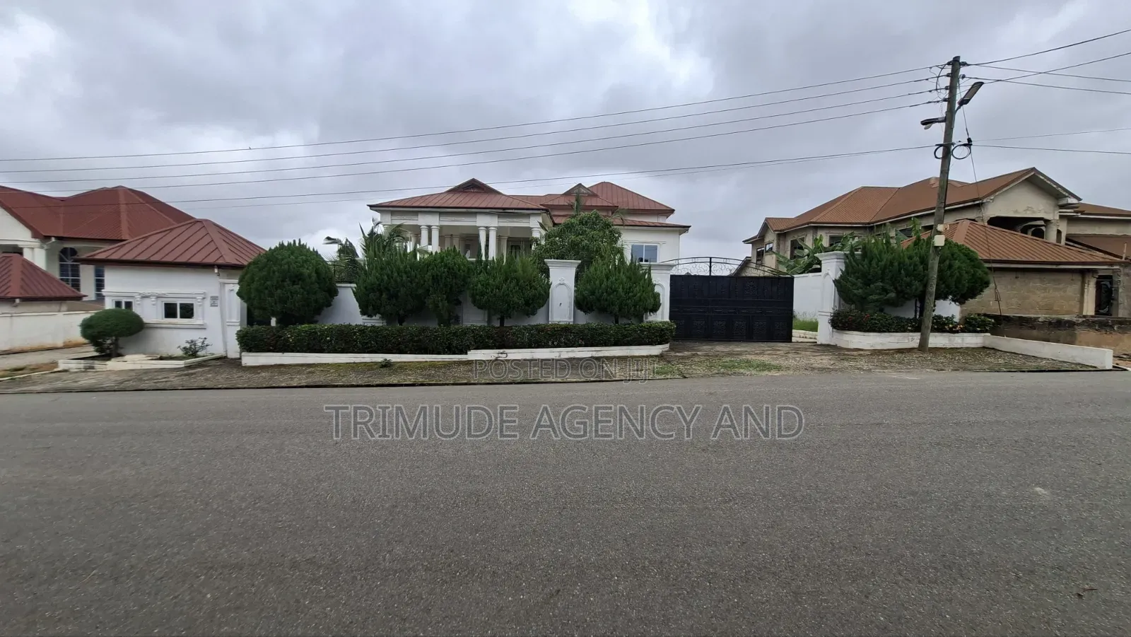 7bdrm House in Trimude Agency And, Kumasi Metropolitan for sale