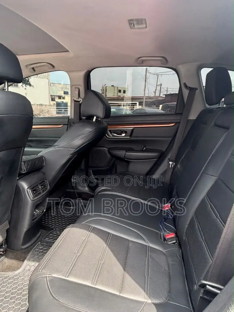 Honda CR-V Touring AWD 2019 Silver