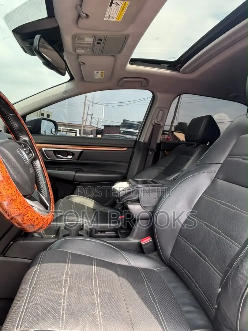 Honda CR-V Touring AWD 2019 Silver