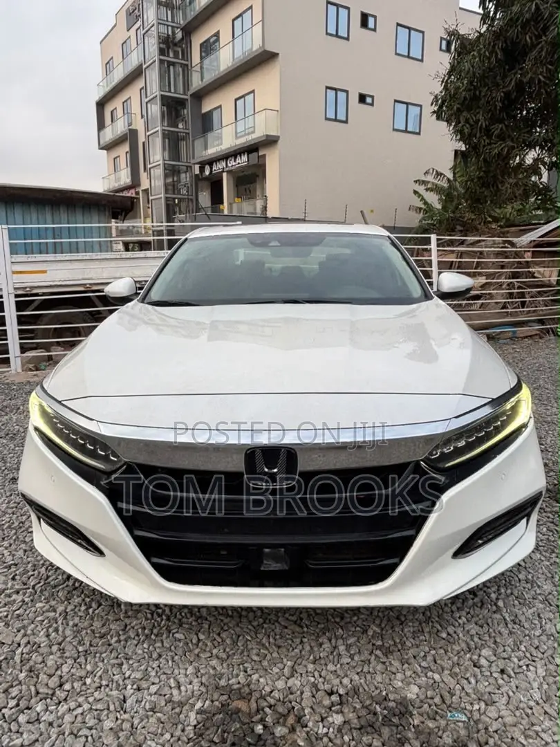 Honda Accord 2019 White