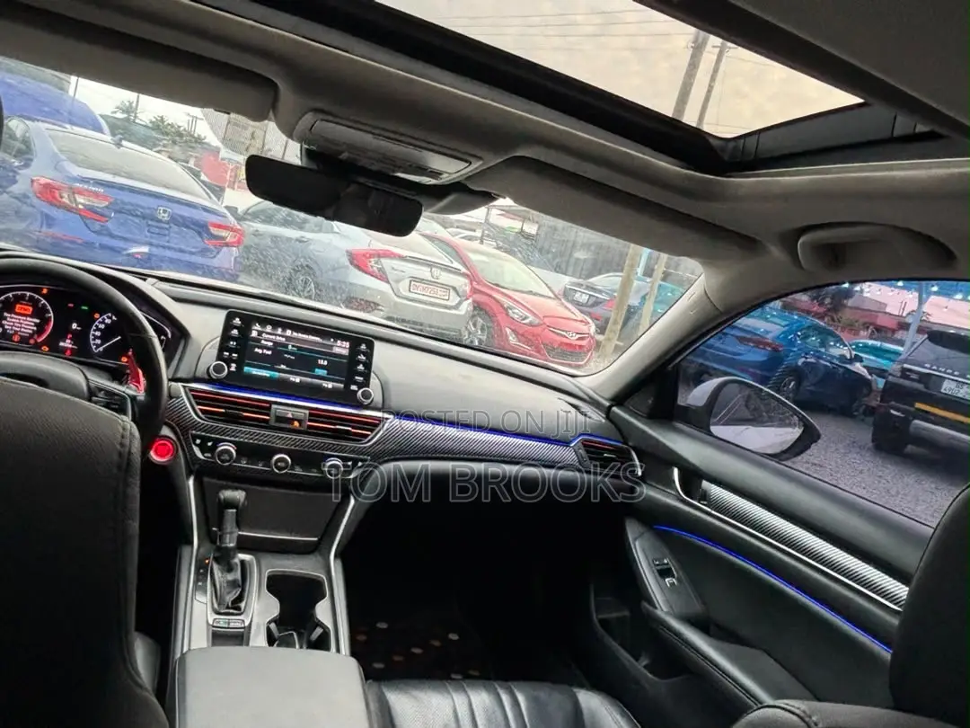 Honda Accord 2019 White