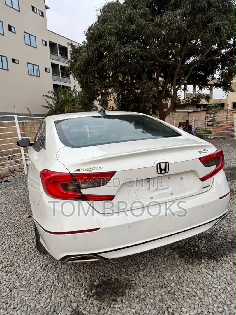 Honda Accord 2019 White