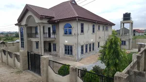 4bdrm House in Trimude Agency And, Kumasi Metropolitan for sale