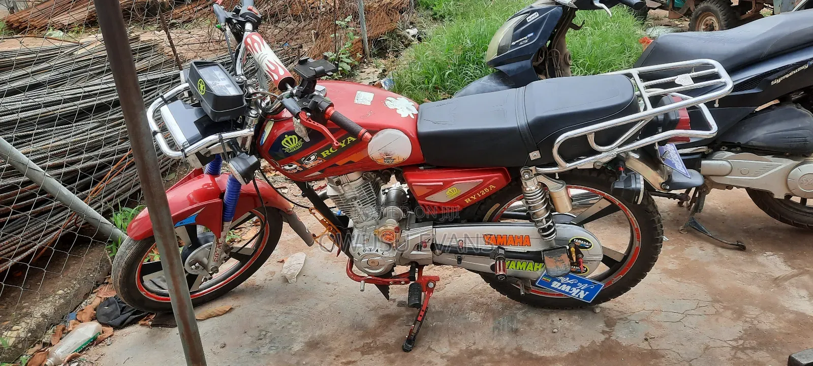 Royal RY125 2024 Red