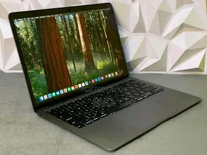 Laptop Apple MacBook Air 2020 8GB Intel Core i3 SSD 256GB