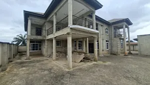 7bdrm House in Trimude Agency And, Kumasi Metropolitan for sale