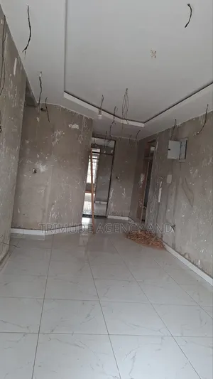 7bdrm House in Trimude Agency And, Kumasi Metropolitan for sale