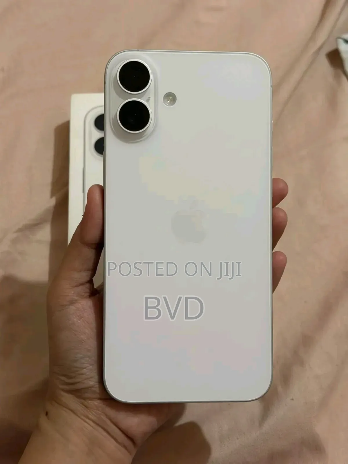 New Apple iPhone 16 Plus 128 GB Silver