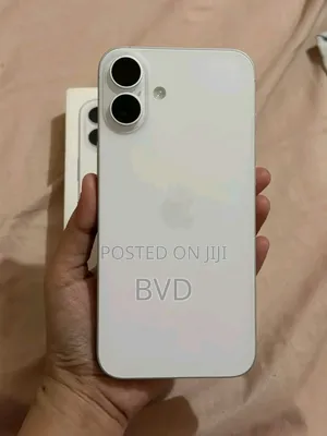 New Apple iPhone 16 Plus 128 GB Silver