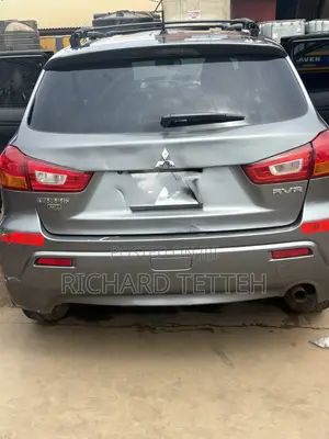 Mitsubishi RVR 2.0 2012 Gray